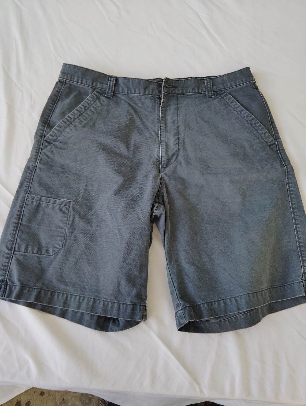 Men's Casual Gray Cargo Shorts 36